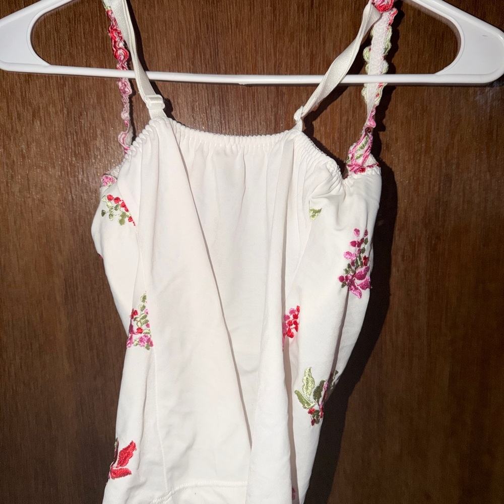 Victoria's Secret Padded Cami with Pink & Red Floral Embroidery - Picture 5 of 7